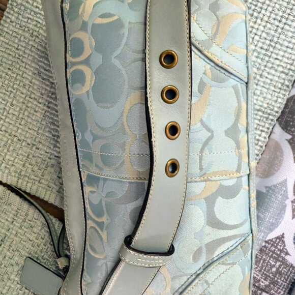 Coach 10379 Signature Light Blue Jacquard Hobo Bag – Excellent Condition - Picture 15 of 16